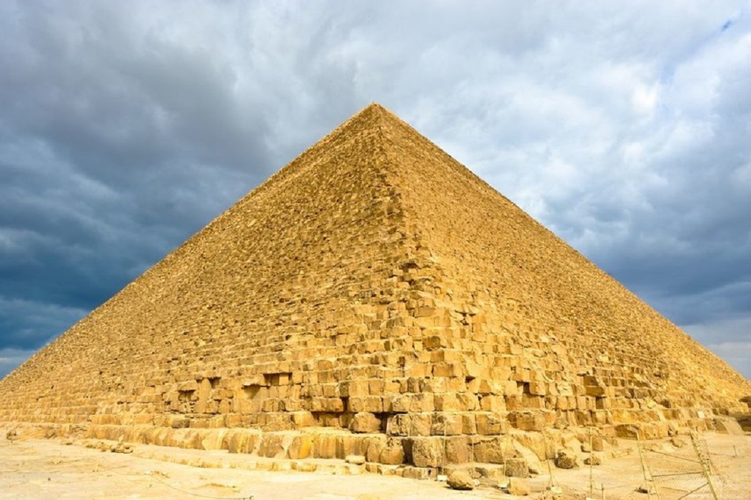 Zdjęcie piramidy